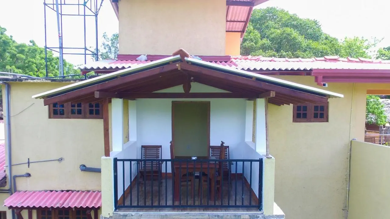 Sigiriya Peacock Homestay 0*,